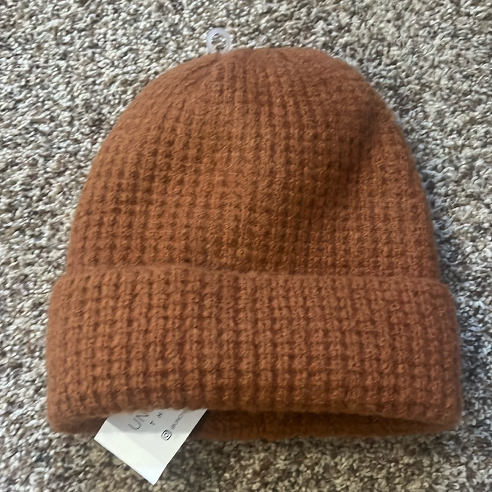 NWT Uncharted Threads winter beanie
